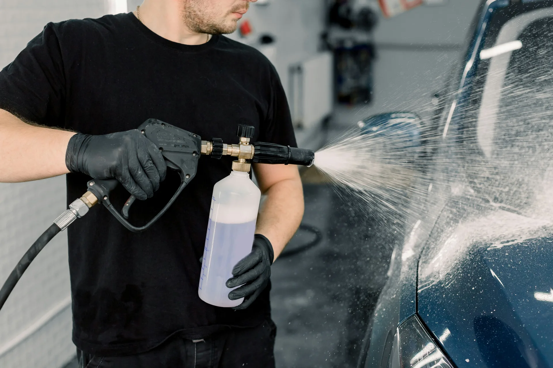 London commercial degreasing crew at a property